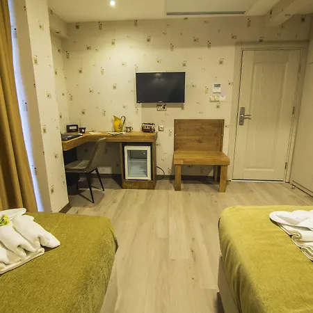 Kuzen (adults Only) 3* Istanboel