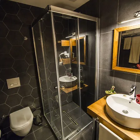 Kuzen (adults Only) Hotel 3*