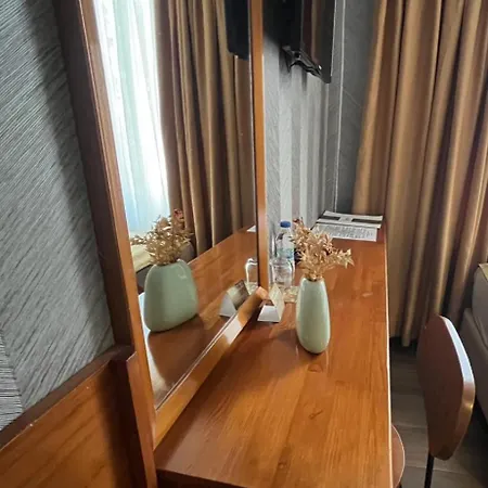 Kuzen (adults Only) Hotel 3*