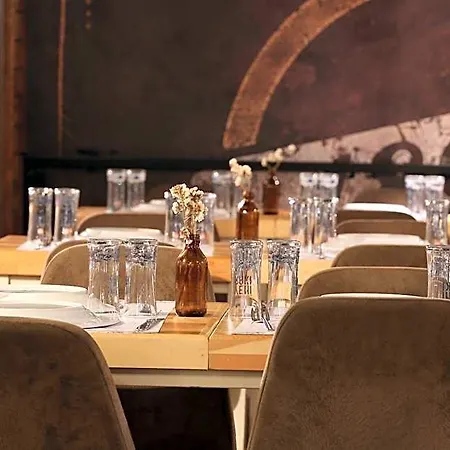 Kuzen (adults Only) 3*