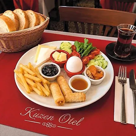 Szálloda Kuzen (adults Only) 3*