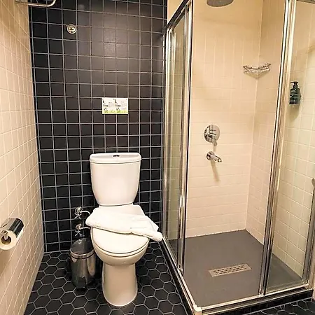 Kuzen (adults Only) 3*
