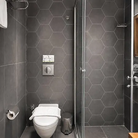 Hotel Kuzen (adults Only) 3*