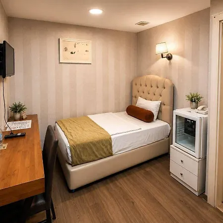 Kuzen (adults Only) 3* Istanbul