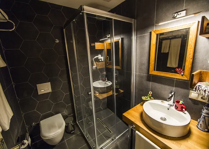 Kuzen (adults Only) Hotel 3*