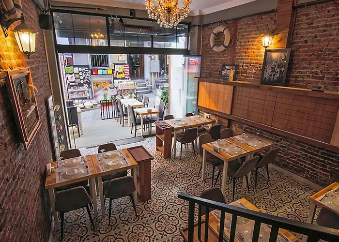 Hotel Kuzen (adults Only)