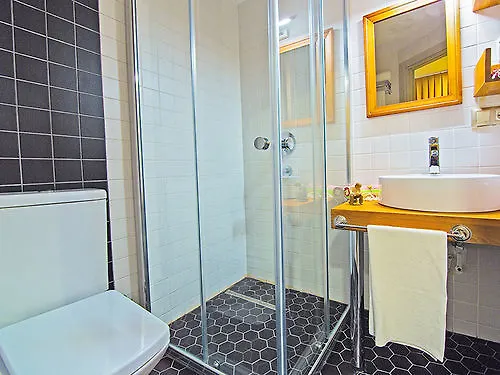 Kuzen (adults Only) Hotel