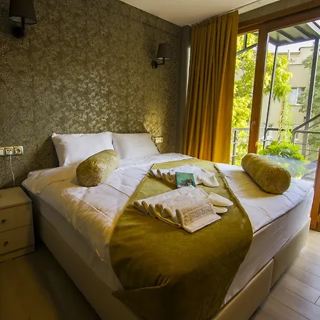 Kuzen (adults Only) Szálloda